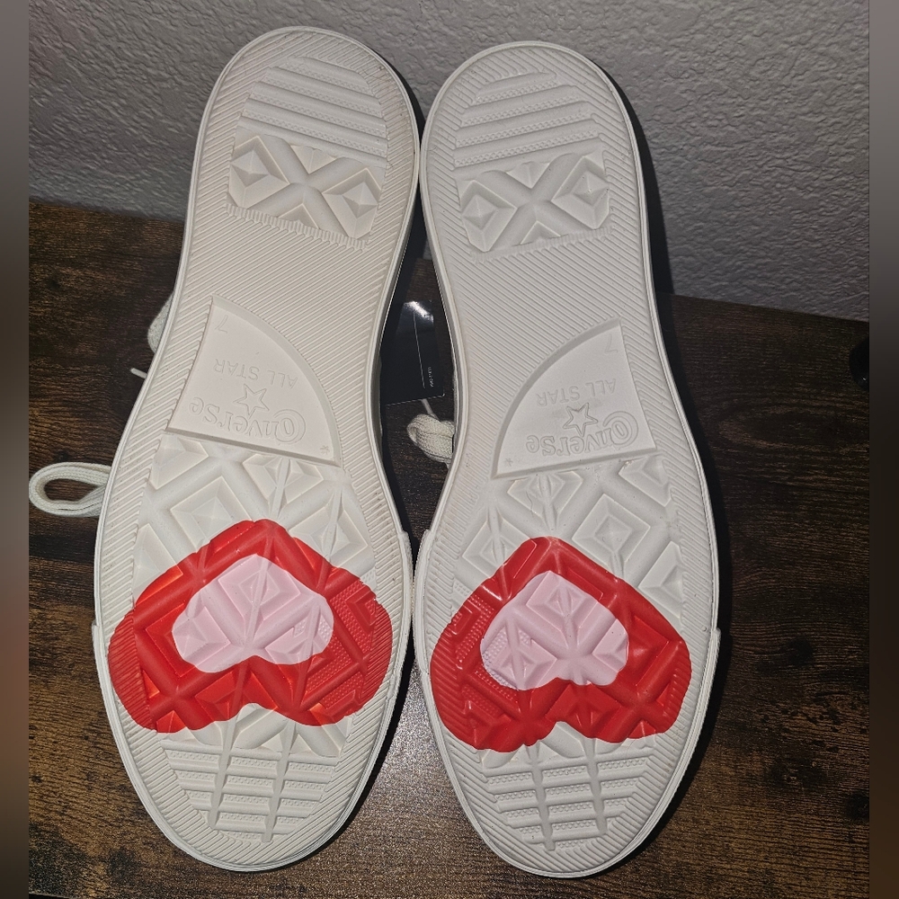 Converse All Star White High-Top Sneakers Hearts - Picture 14 of 14
